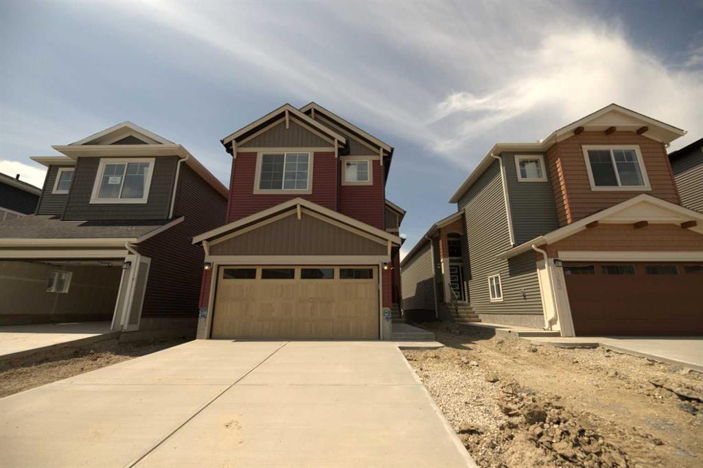 379 Homestead Grove NE