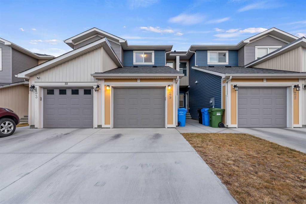 29 Saddlestone Link NE